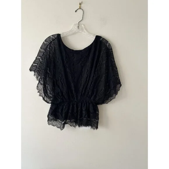 Old Navy Top Women’s Dark Lace Overlay Kimono Sleeve Elastic Waist Small Batwing - Picture 2 of 7